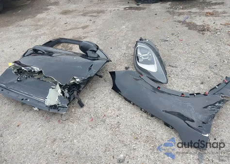 2022 Porsche Cayenne Platinum Edition z USA, uszkodzony, nr VIN WP1AA2AY8NDA05026